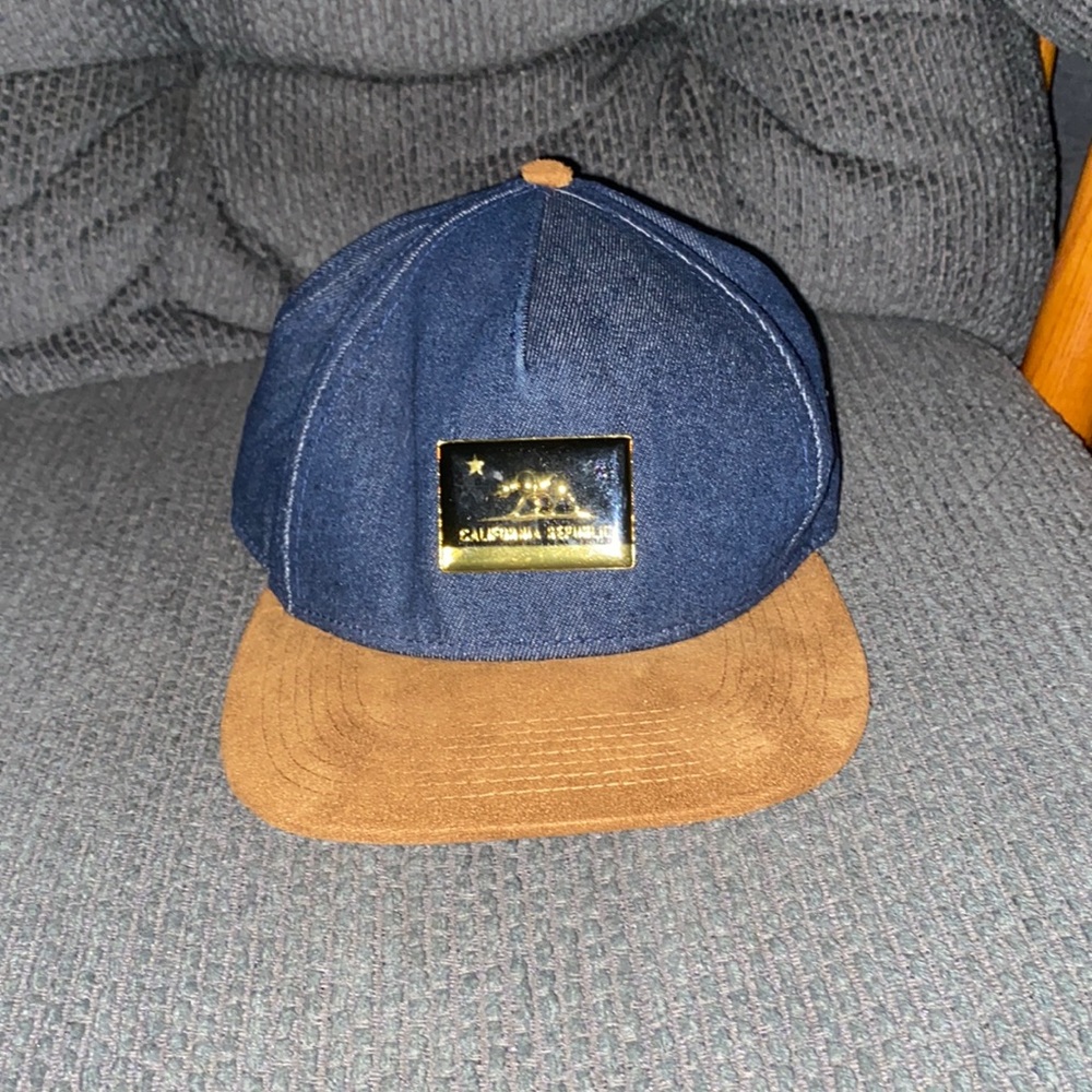 California‎ Republic adjustable mens hat